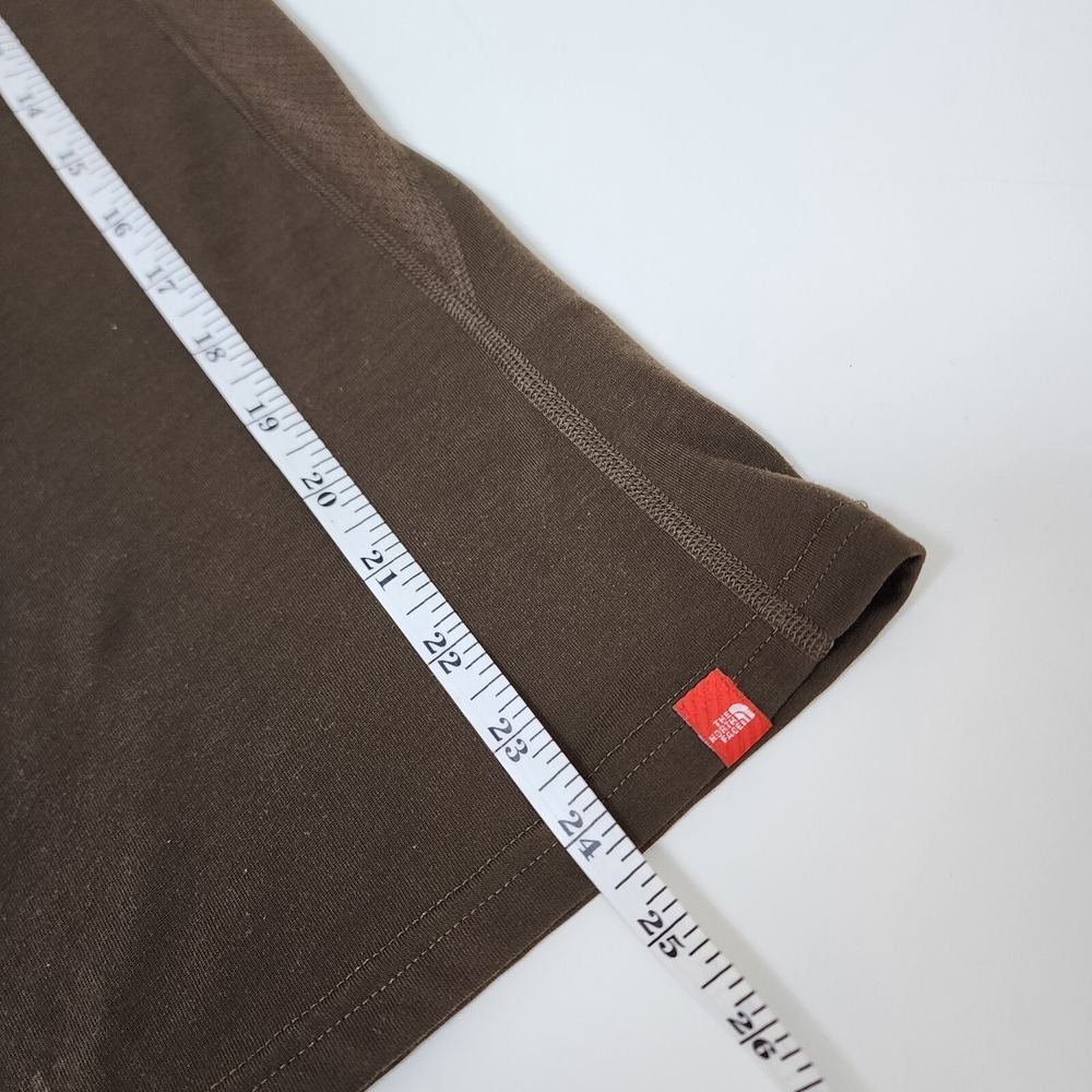 The North Face women's Small scoop neck short sleeve Vapor Wick T-shirt - Picture 7 of 10
